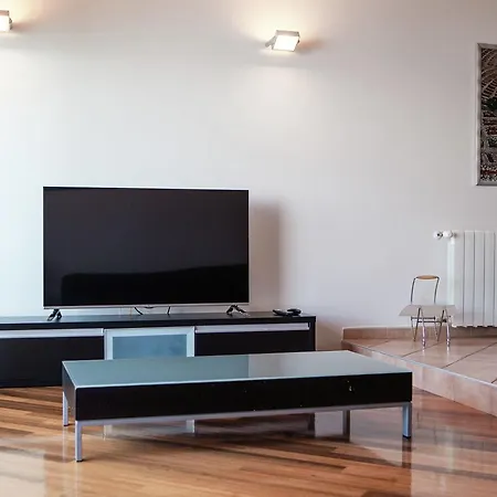 Modern In With Jacuzzi Apartament Podstrana