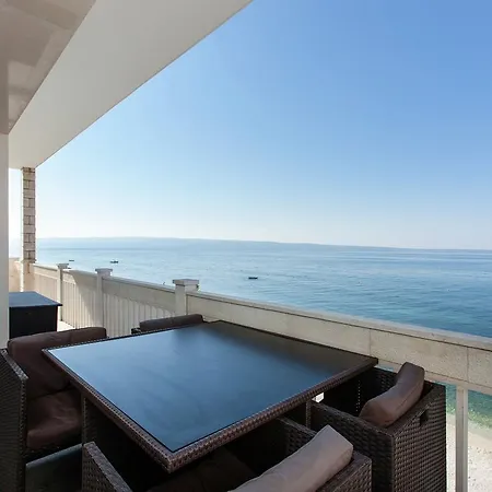 Διαμέρισμα Seaside Escape, *