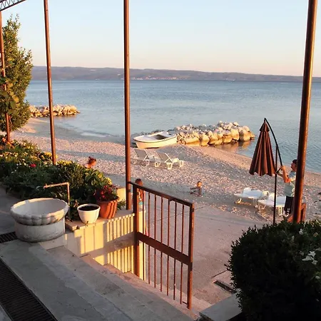 Διαμέρισμα Seaside Escape,