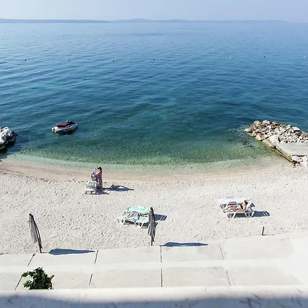 Seaside Escape, *
